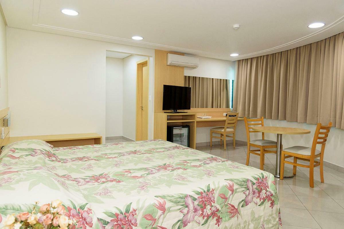 Hotel Domani Guarulhos Bagian luar foto