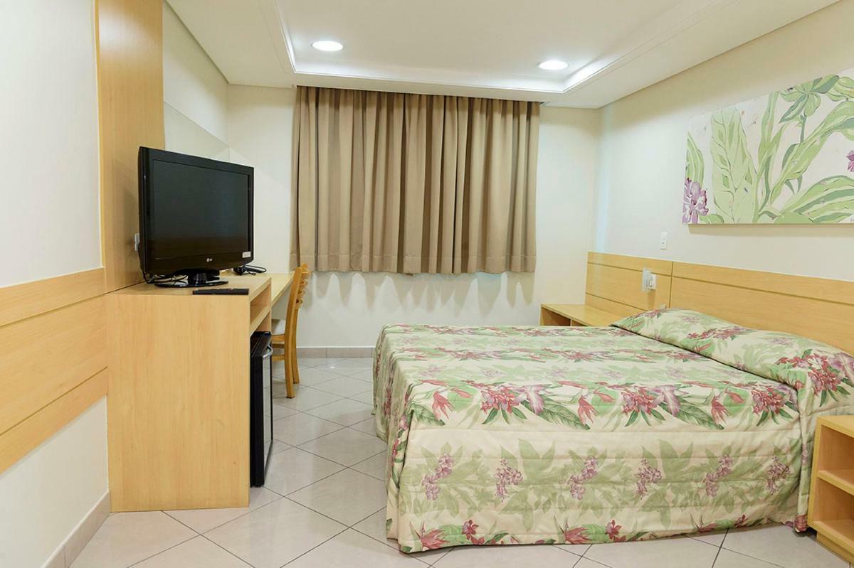Hotel Domani Guarulhos Bagian luar foto